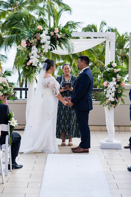 Hawaii Wedding at Hyatt Regency Waikiki 